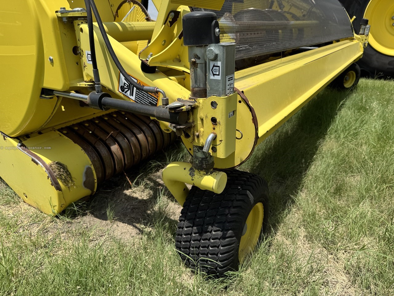 2020 John Deere 649 Image 10