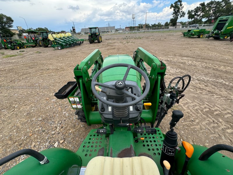 2012 John Deere 5093E Image 10