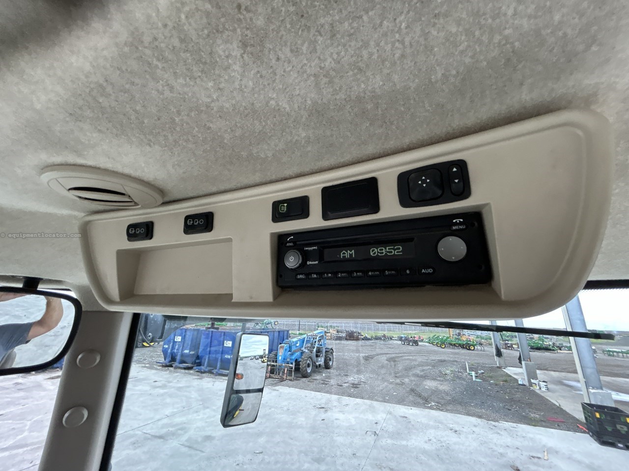 2019 John Deere 8370RT Image 10