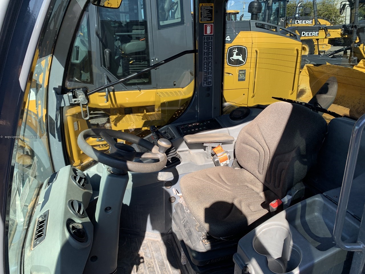 2018 John Deere 304 L Image 10