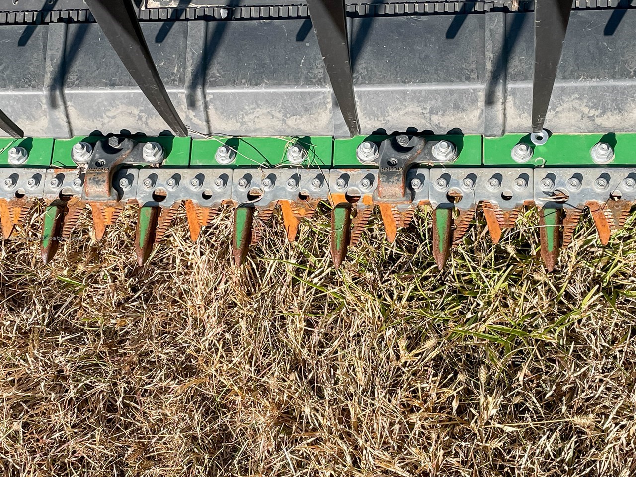 2023 John Deere HD35F Image 10