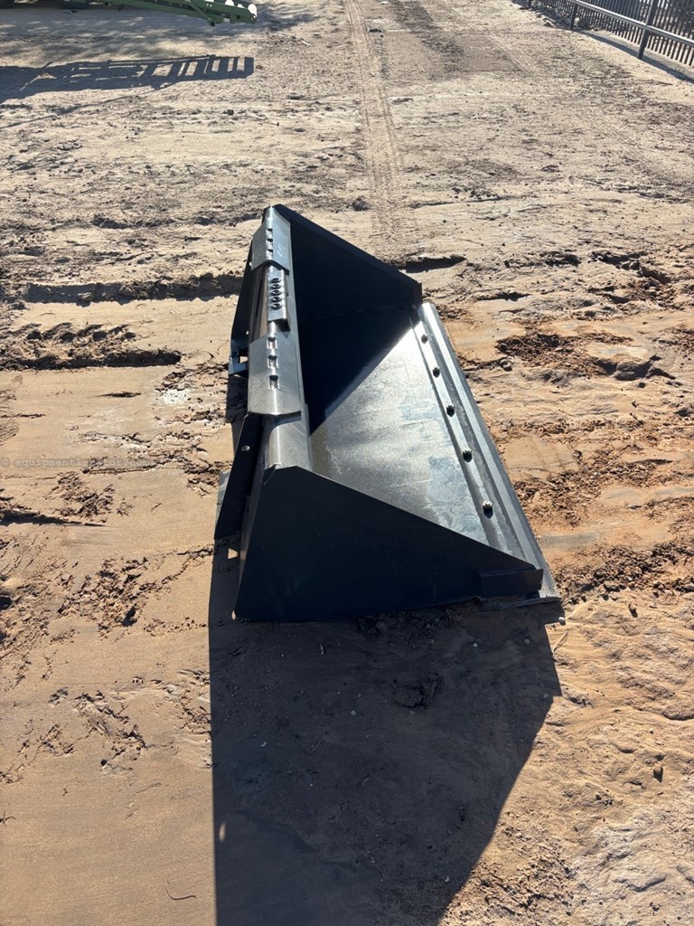 2024 Case 761128 Image 2