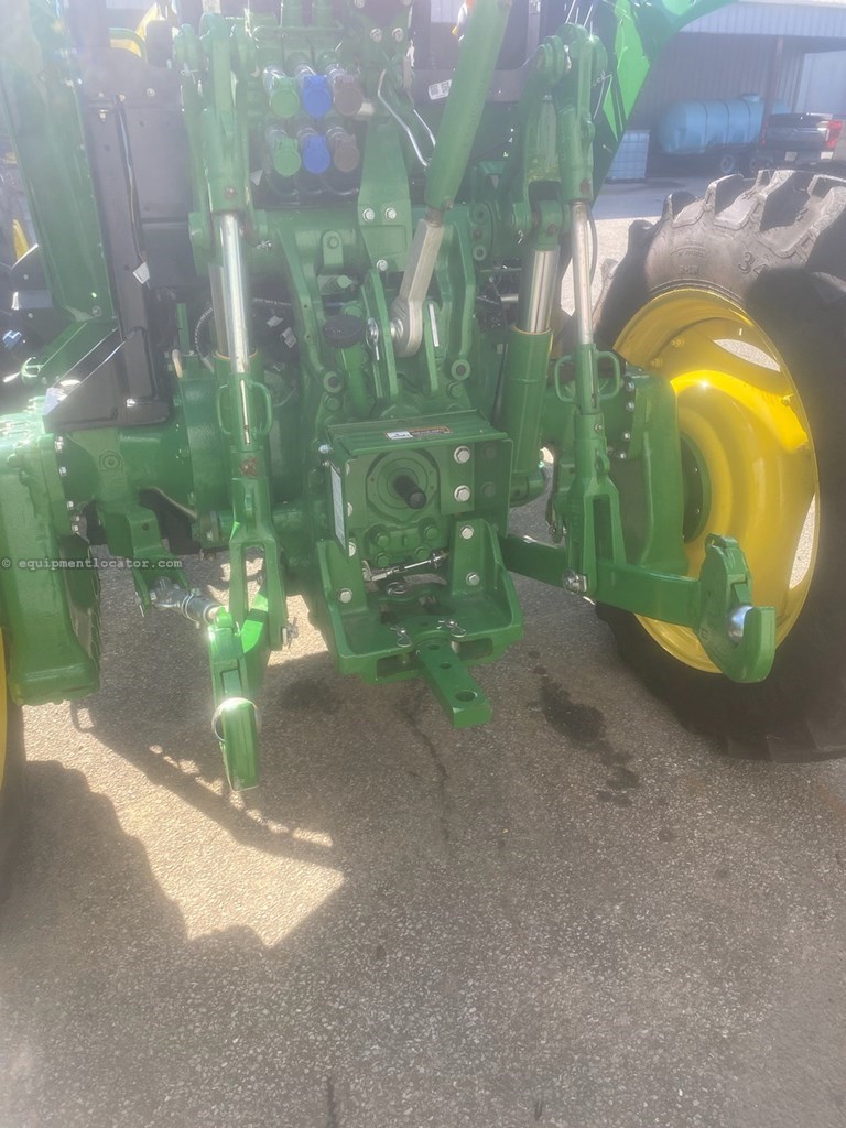 2023 John Deere 5105MH Image 10