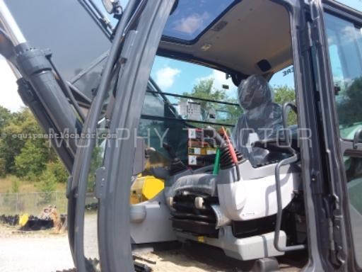 2023 John Deere 300 P Image 10