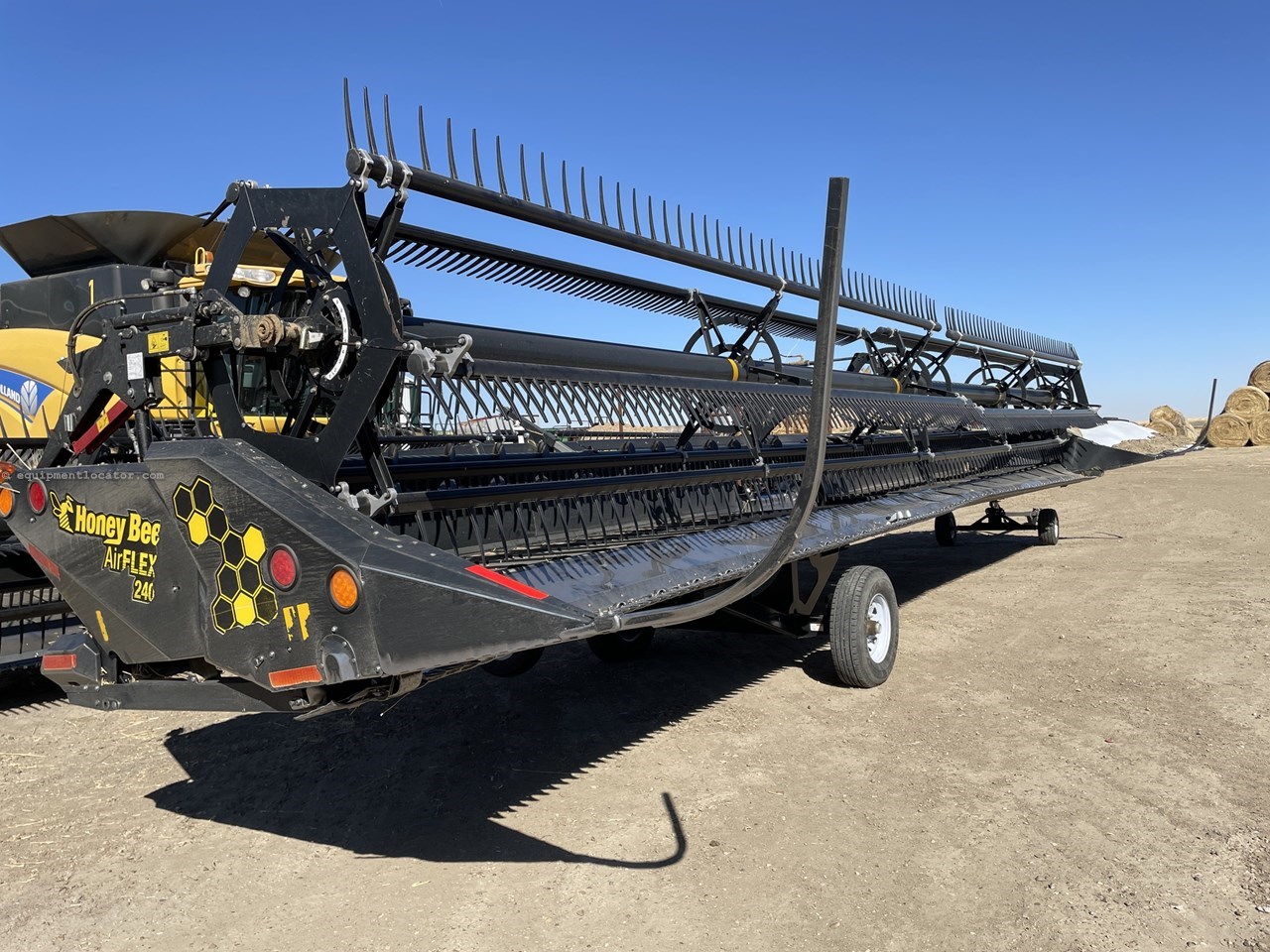 2018 Honey Bee AF240 Image 10