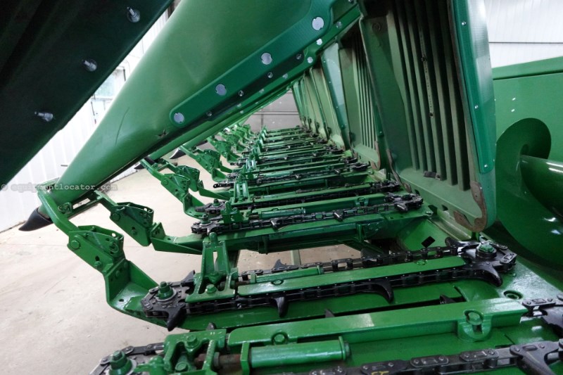 2006 John Deere 893 Image 10