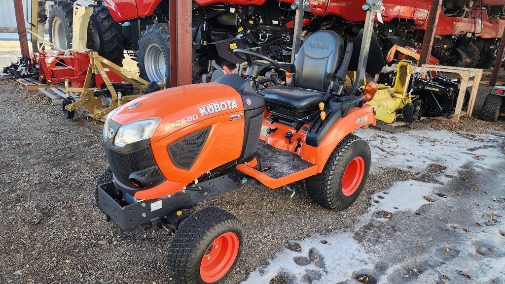 2017 Kubota BX2680TV Image 2