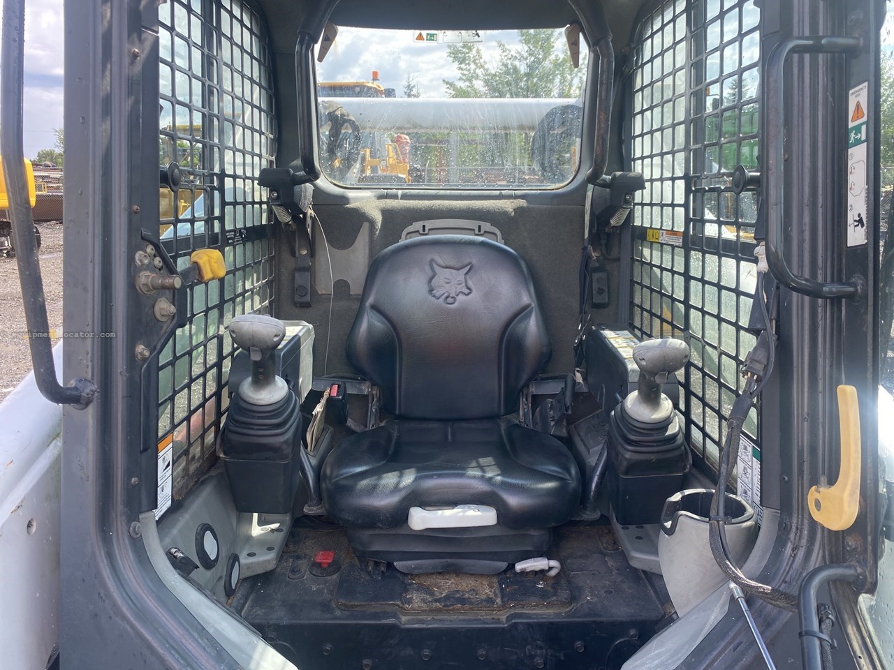 2010 Bobcat S650 Image 10