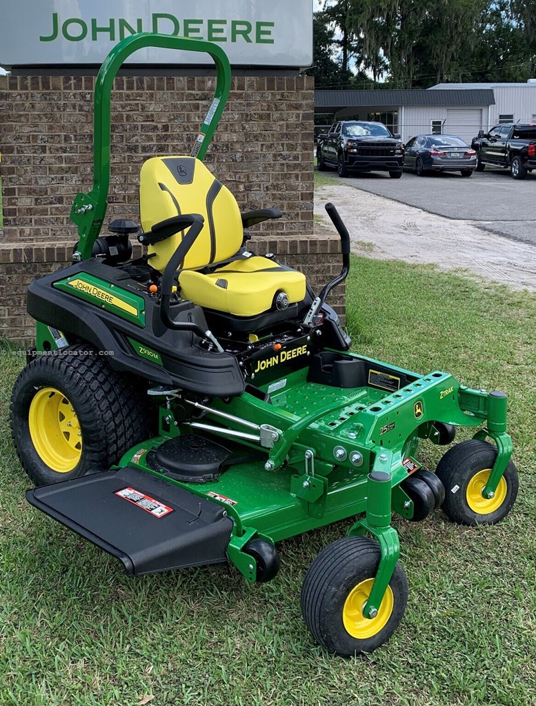 2025 John Deere Z930M 60" Image 1
