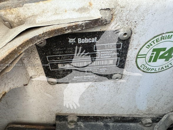 2011 Bobcat T110 Image 10