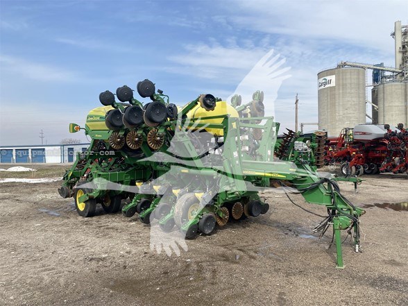 2005 John Deere 1790 Image 2