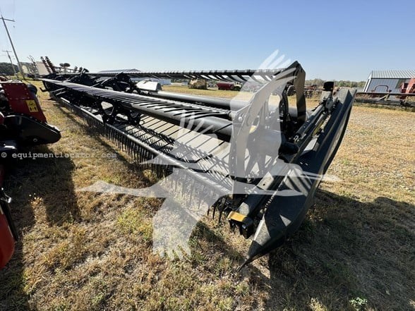 2019 MacDon FD140 Image 4