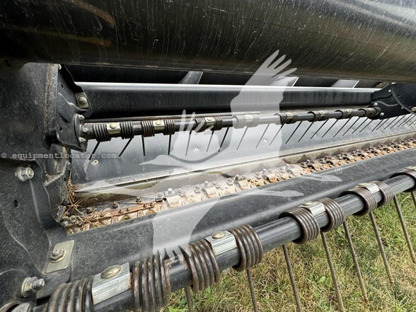 2011 MacDon A30-D Image 4