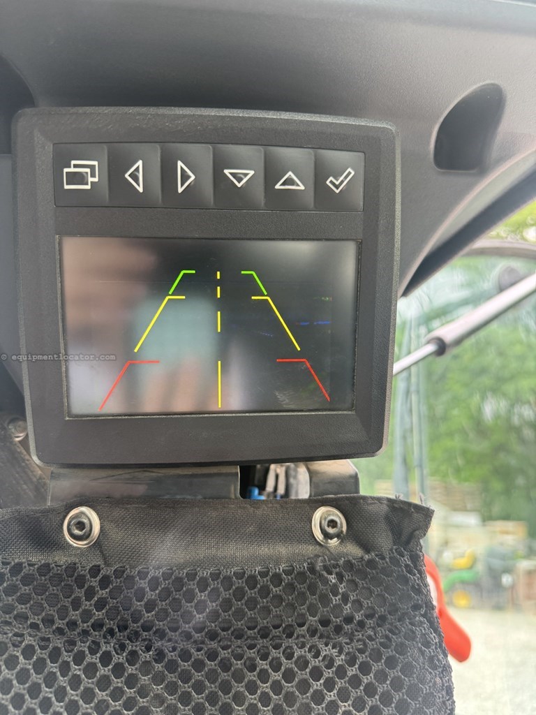 2023 John Deere 333G Image 10