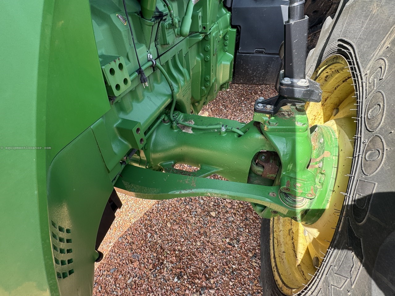 2014 John Deere 8295R Image 10