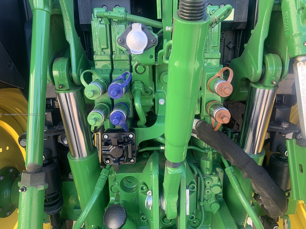 2024 John Deere 6130M Image 10