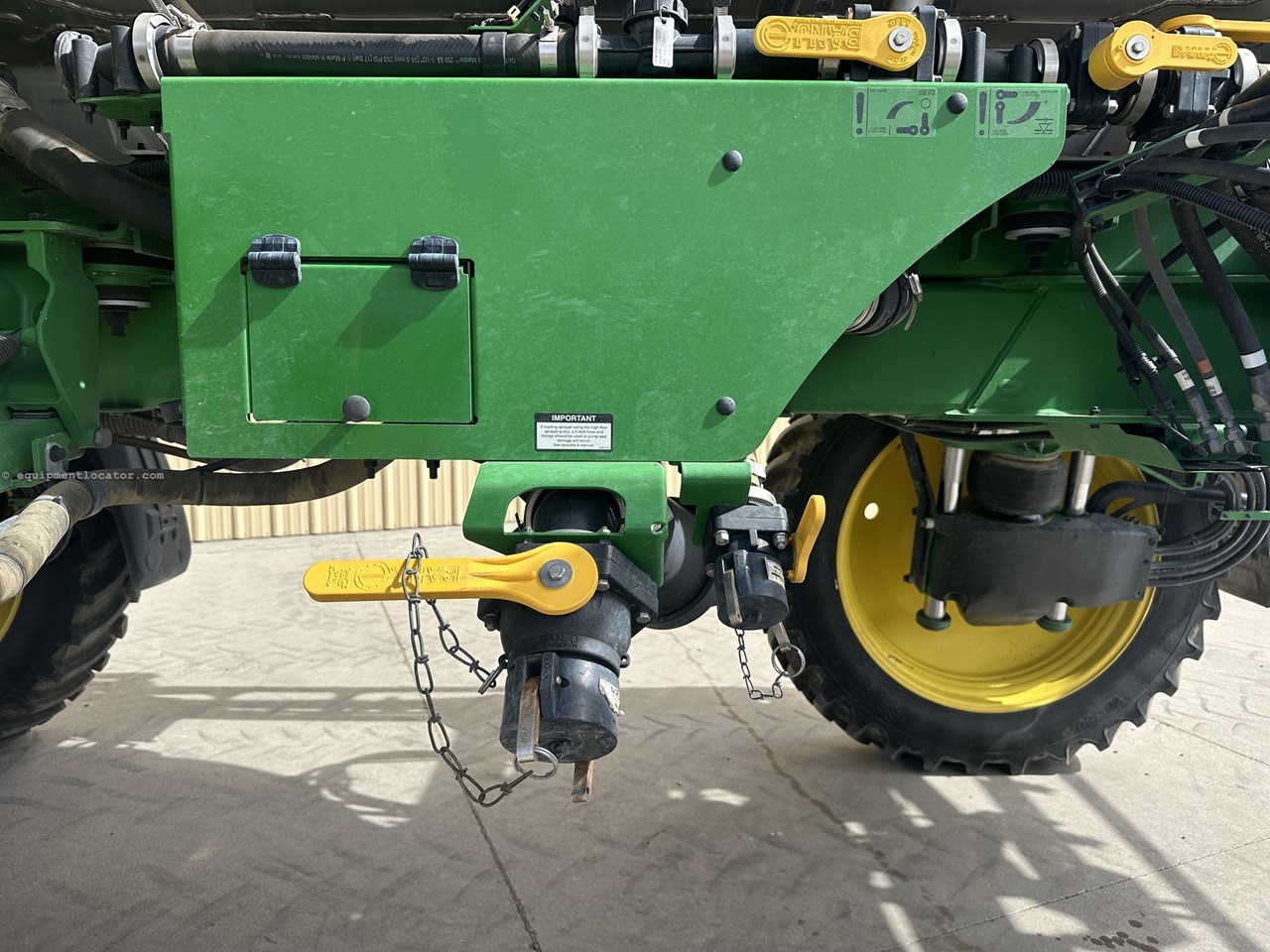 2023 John Deere 412R Image 10