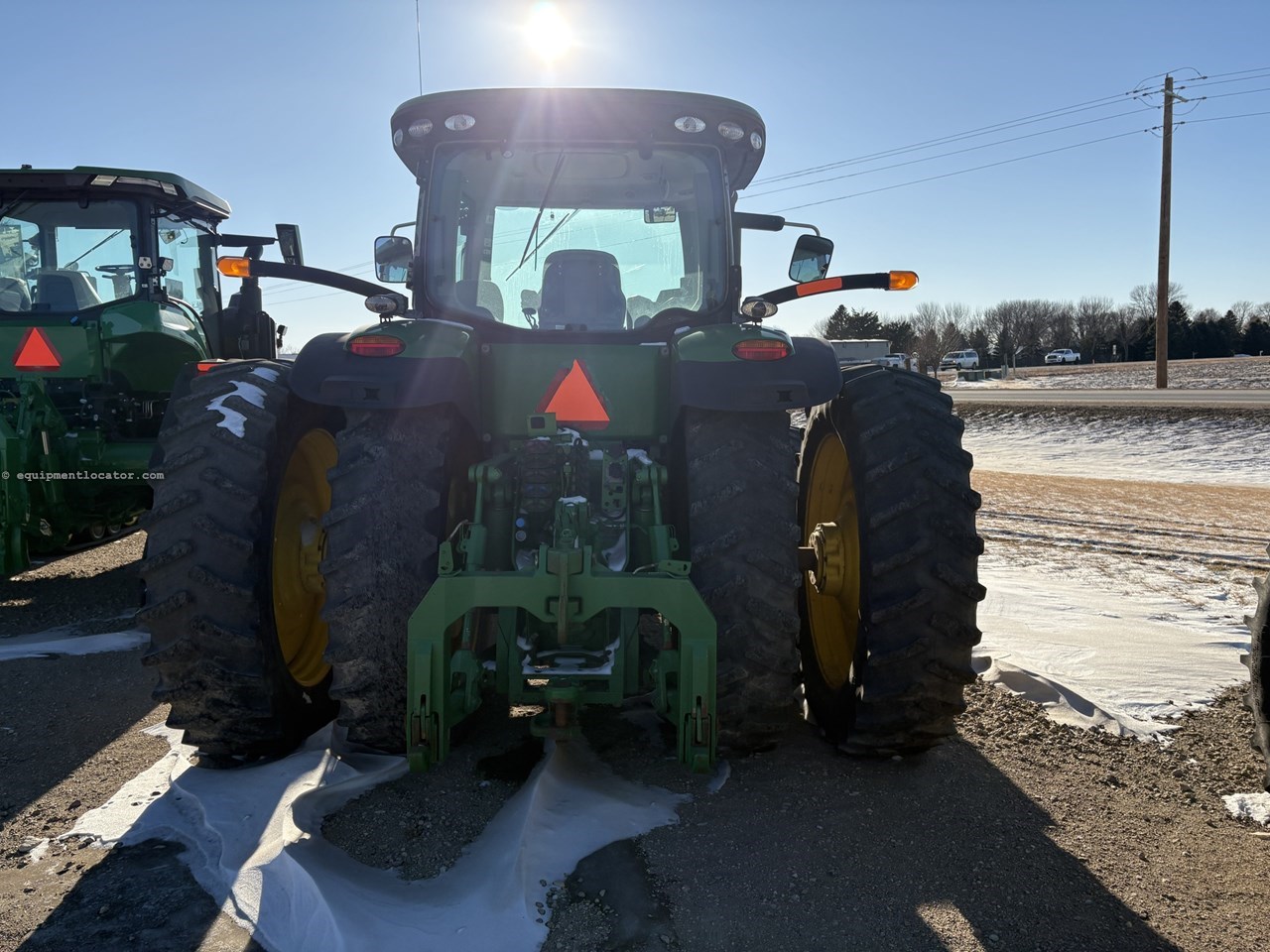 2010 John Deere 8320R Image 10