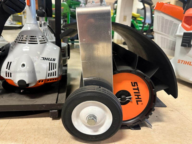 Stihl KM56RC-E Sweeper w/ Wheel Kit Image 10