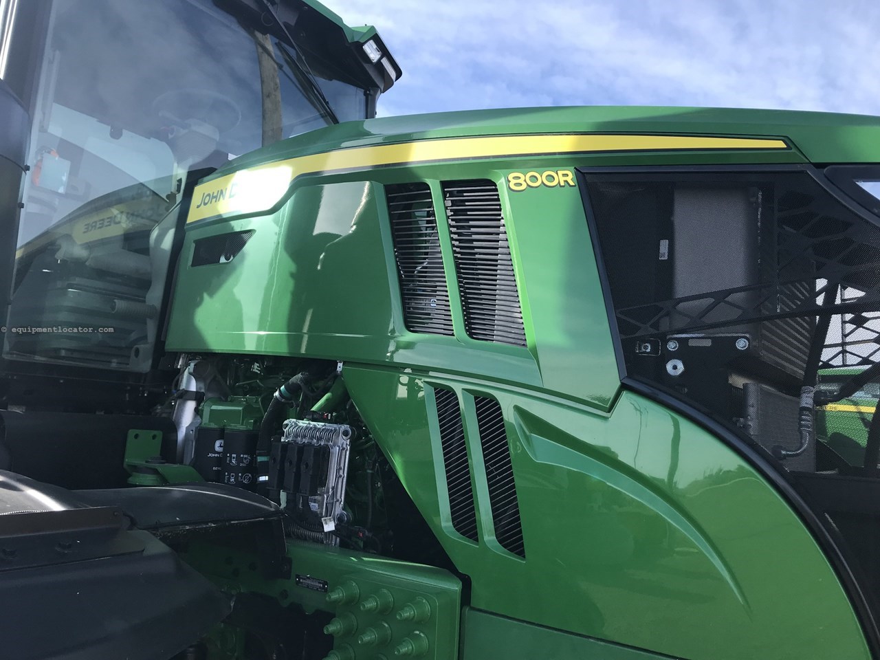 2024 John Deere 800R Image 10