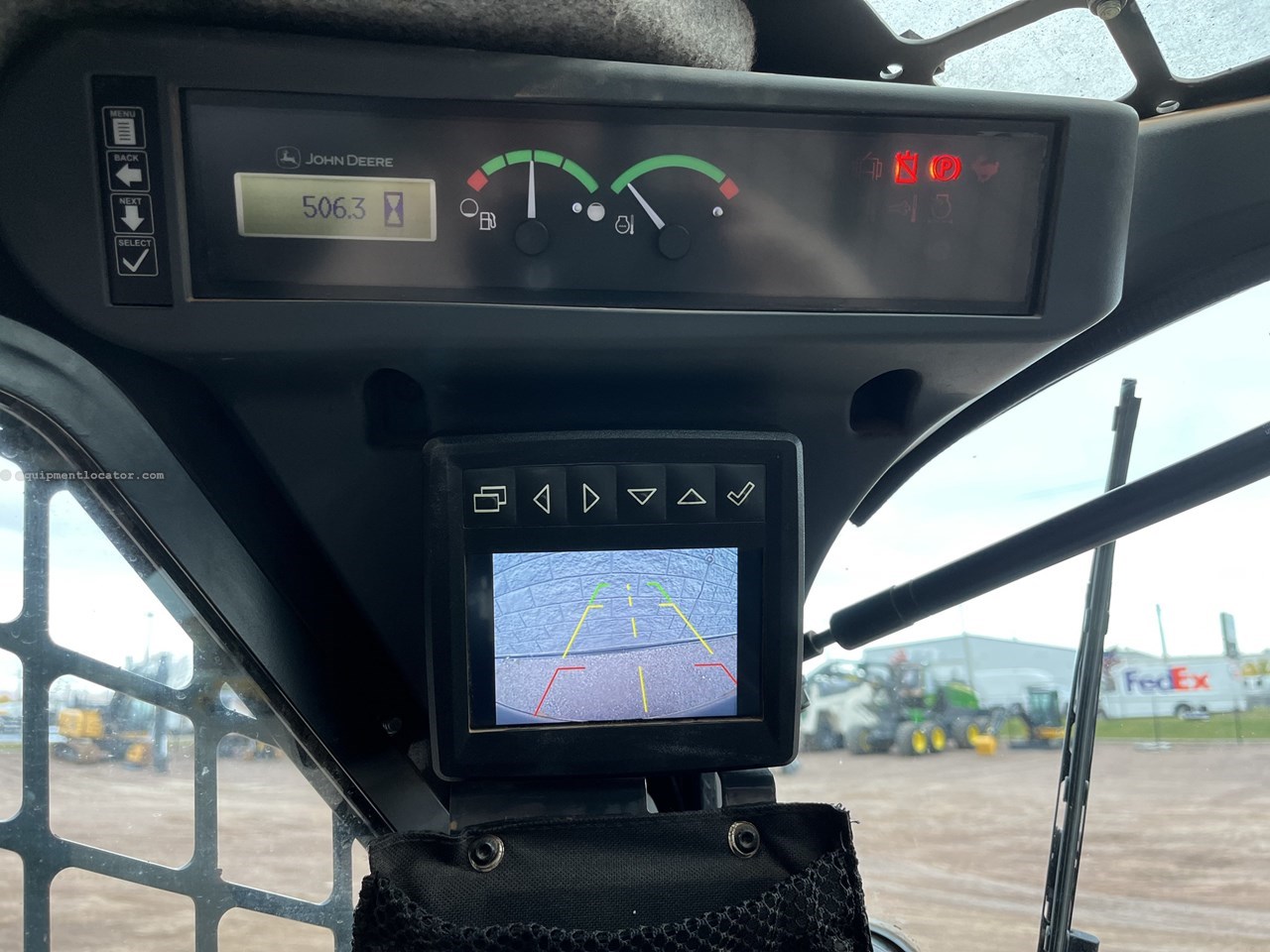 2023 John Deere 325G Image 10