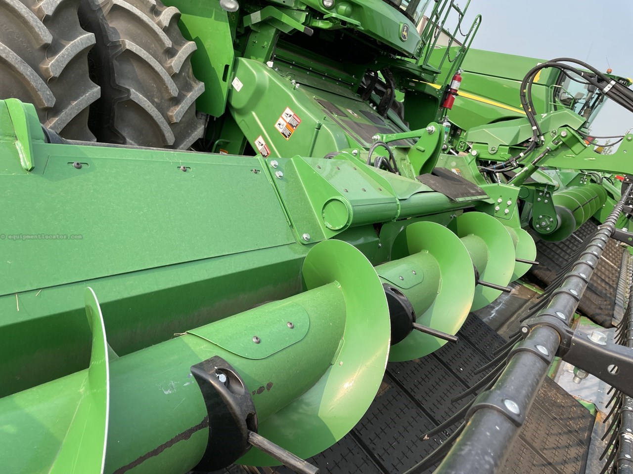 2022 John Deere HD40F Image 10