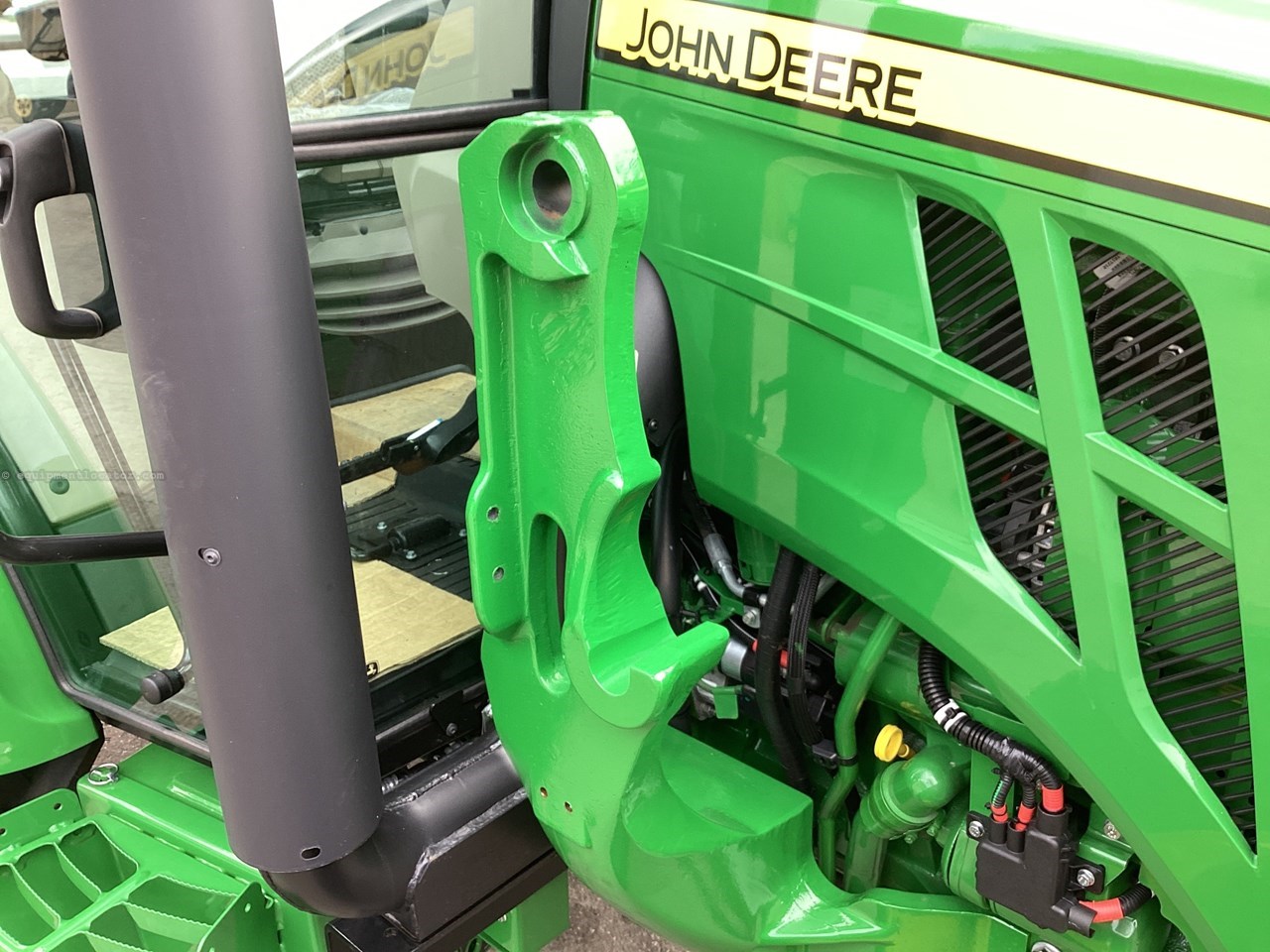 2024 John Deere 5060E Image 10