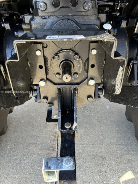 2022 Case IH Farmall 55C Image 10