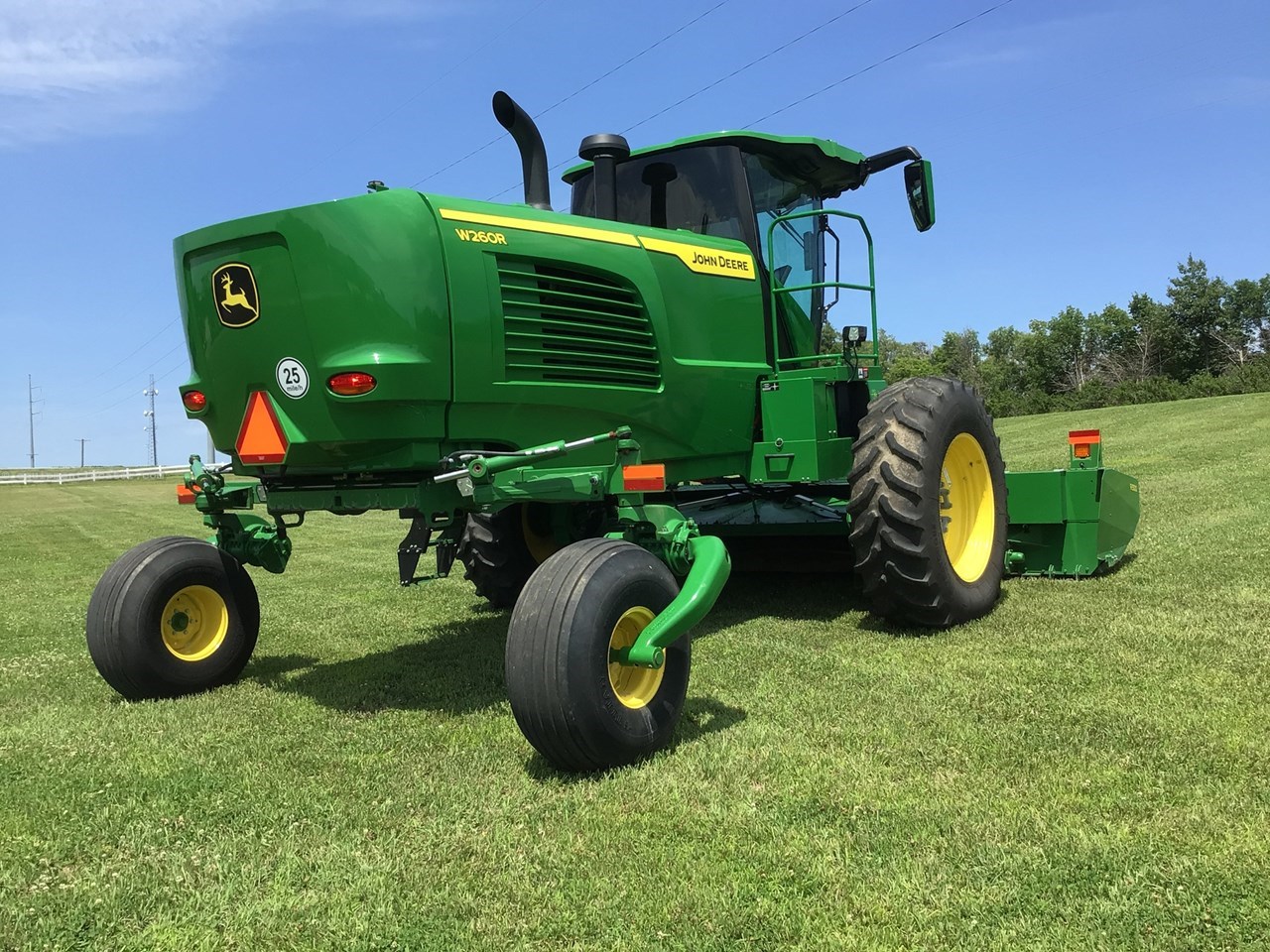 2022 John Deere W260 Image 4