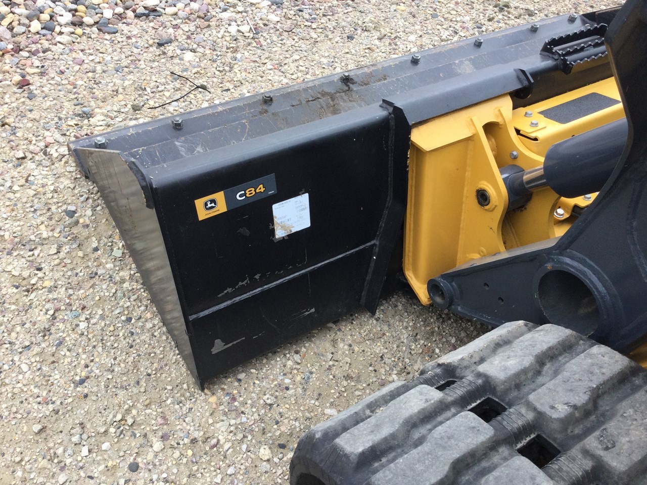 2023 John Deere 333G Image 17