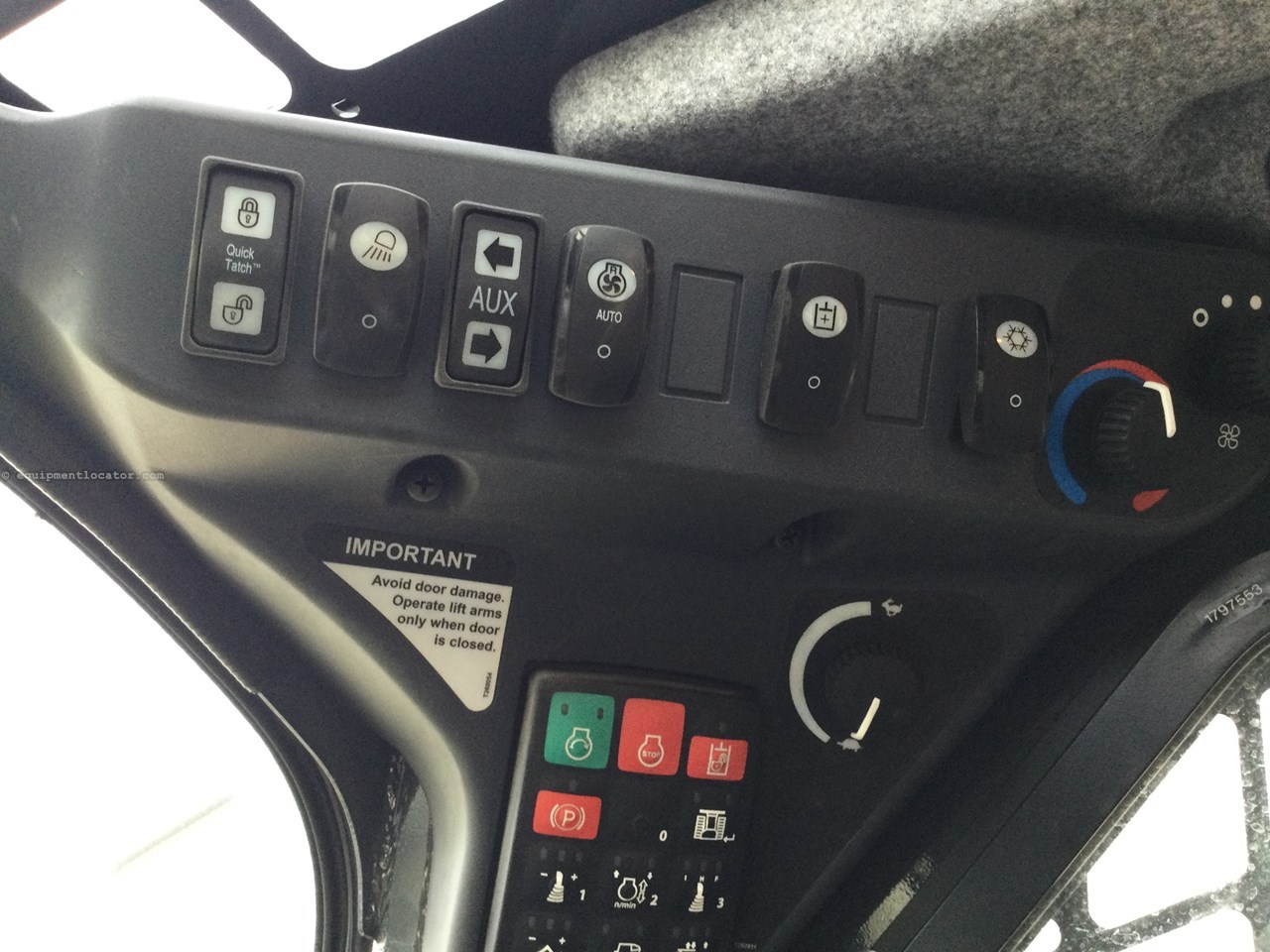 2023 John Deere 333G Image 23