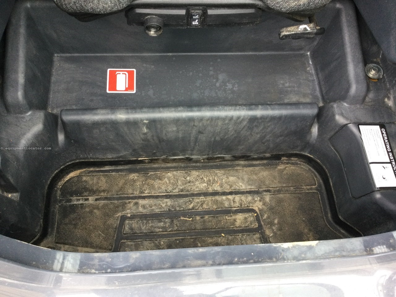 2023 John Deere 333G Image 31