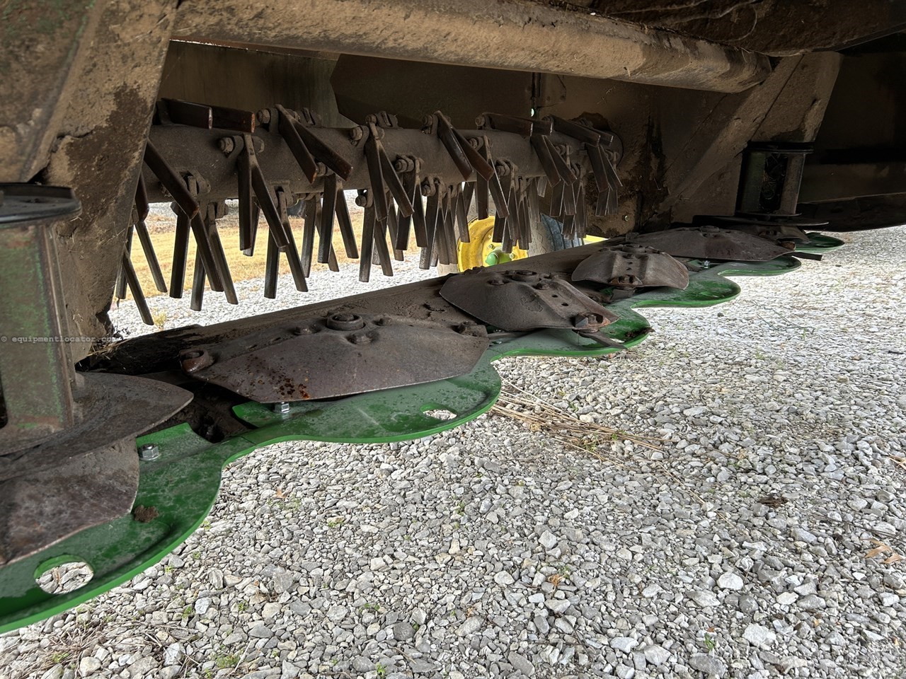 2010 John Deere 630 Image 10