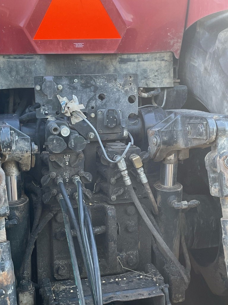 2014 Case IH Magnum 260 Image 10