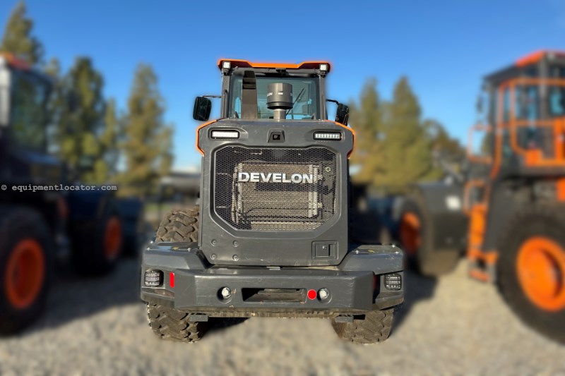 2023 Develon DL220-7 CAB Image 4