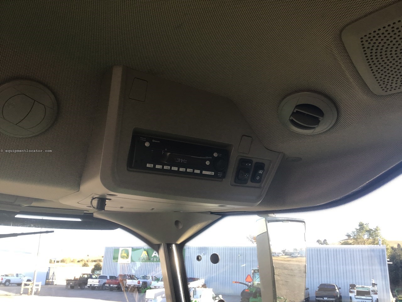 2024 John Deere W235 Image 10