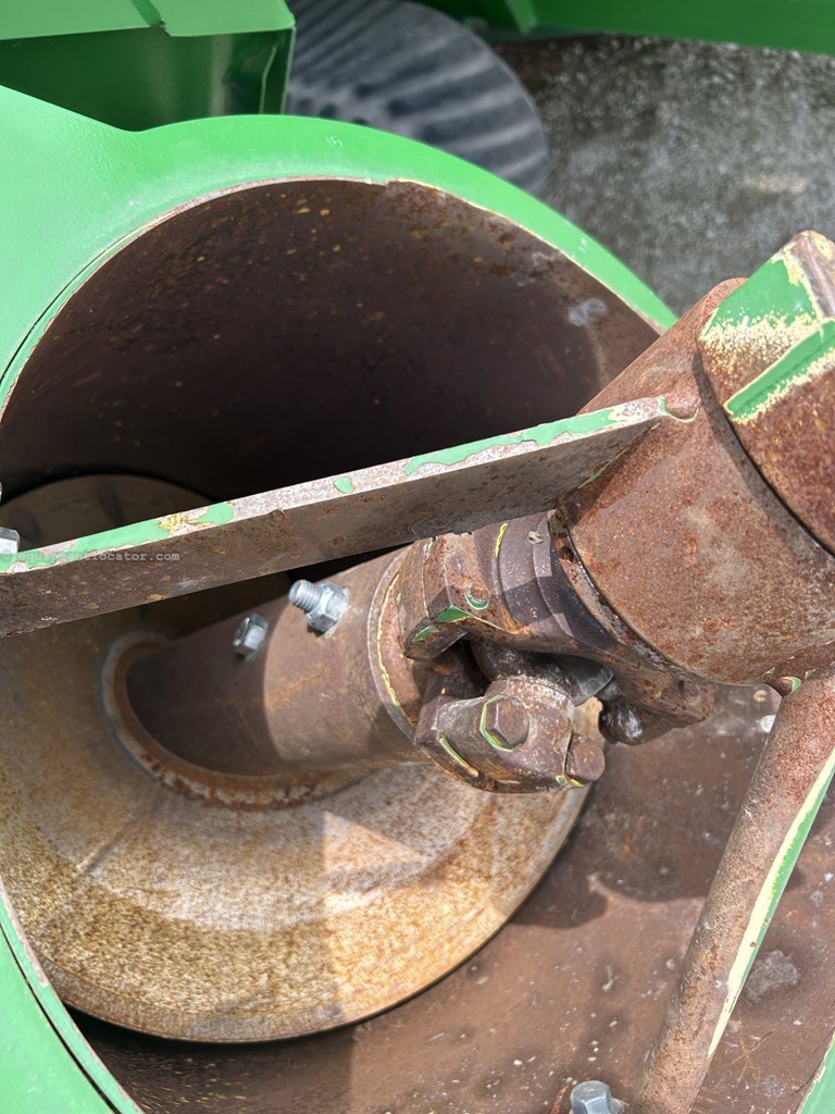 2015 Unverferth 1317 Image 23