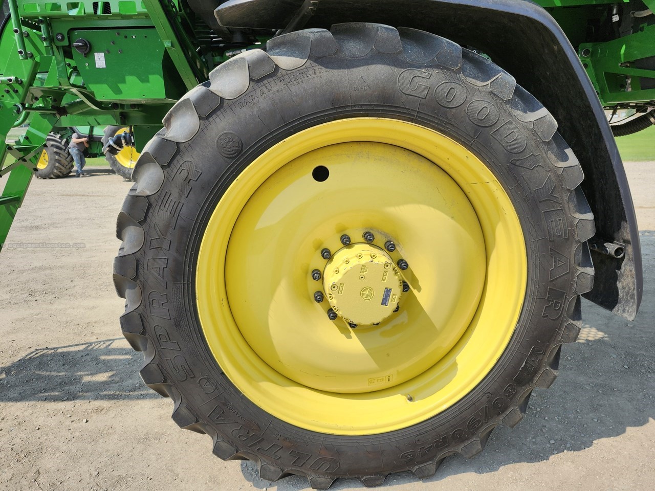 2024 John Deere 412R Image 23