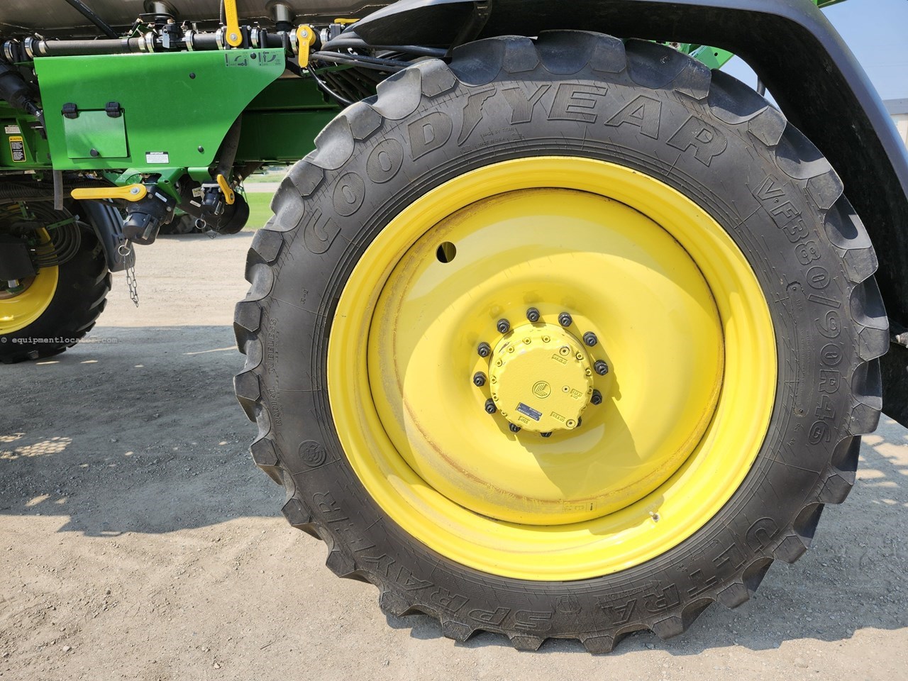 2024 John Deere 412R Image 25