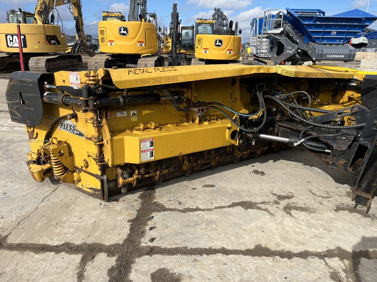 2018 Caterpillar 914M Image 10