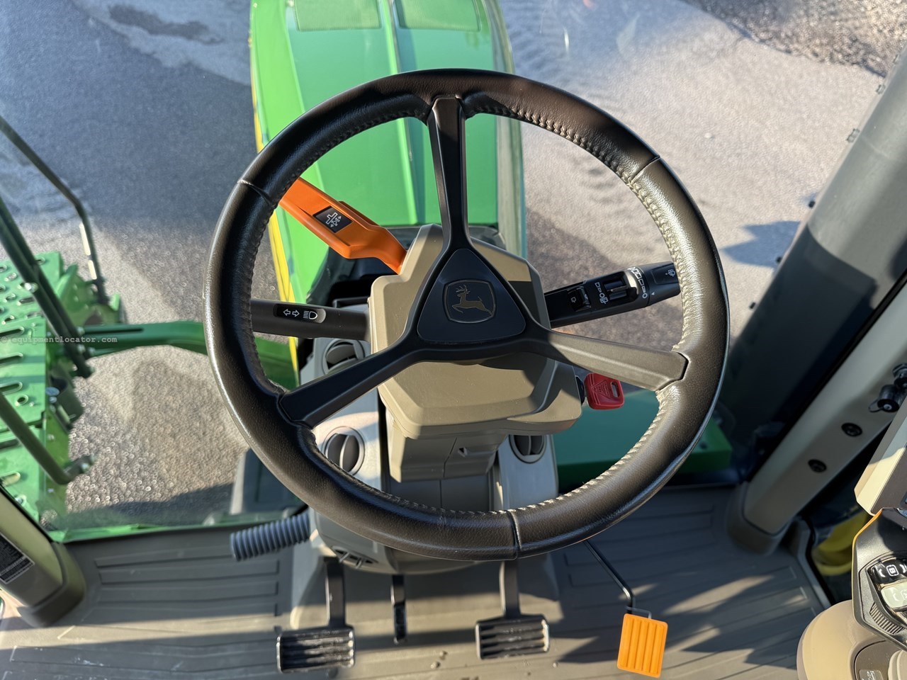 2020 John Deere 8RT 370 Image 10