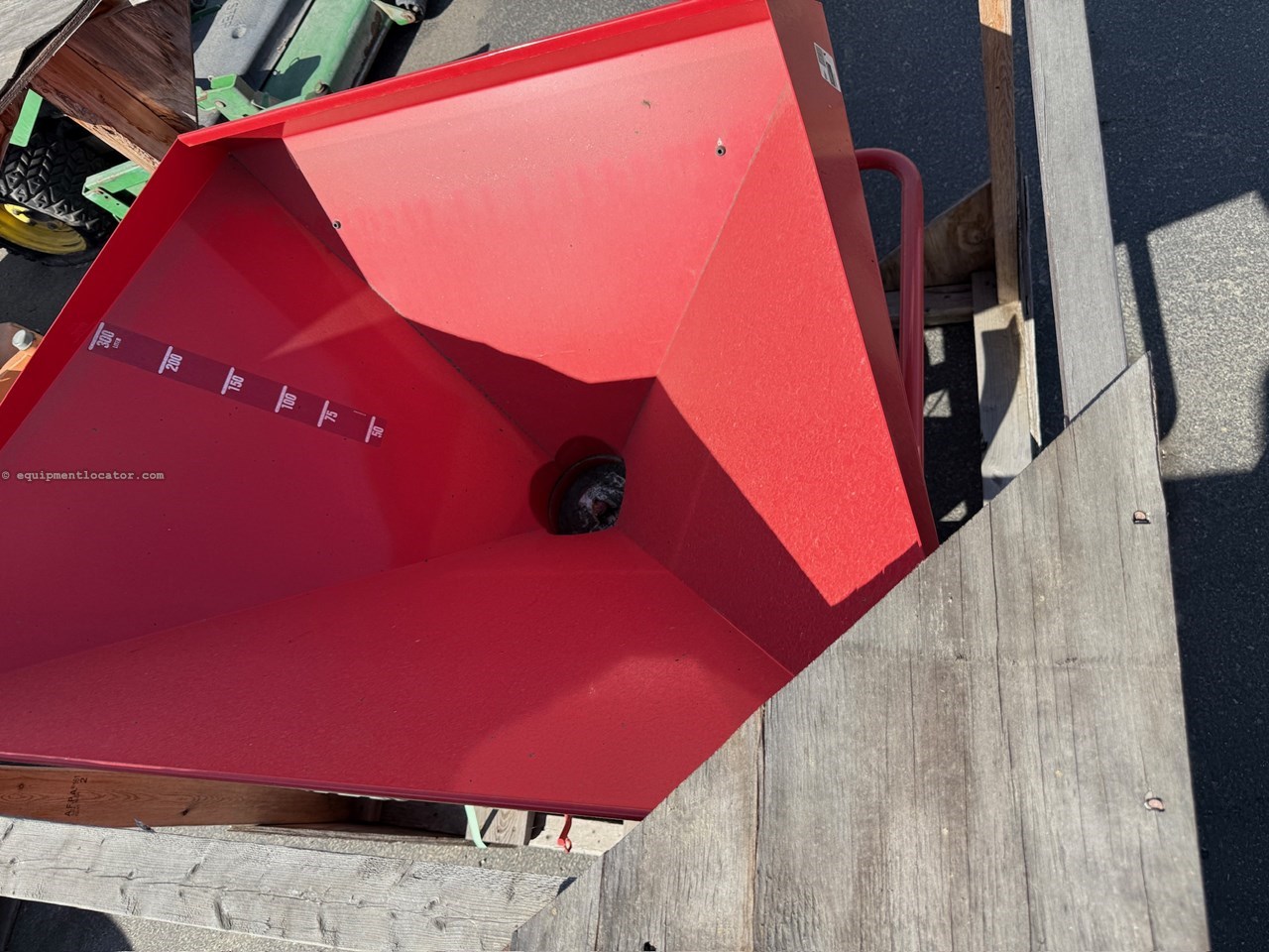 2023 Lely LELY HR COMPACT - PTO SPREADER 11.5CUFT/3PT Image 4