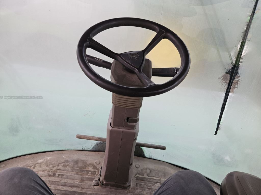 2022 John Deere W260R Image 35