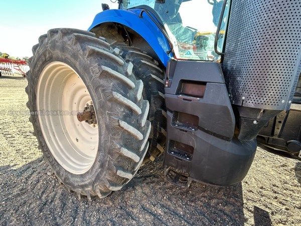 2020 New Holland T8.410 Image 10