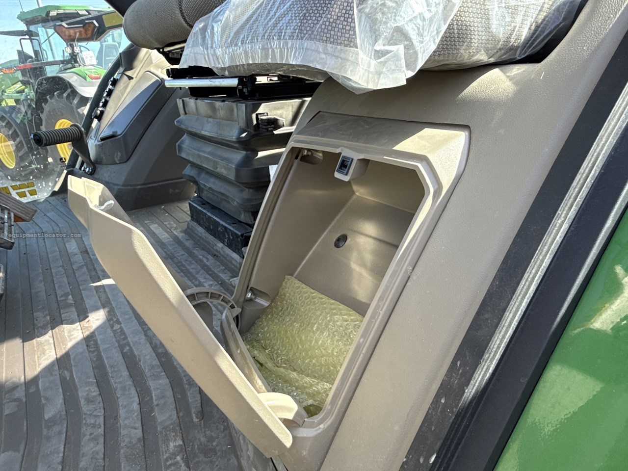 2024 John Deere 7R 230 Image 41