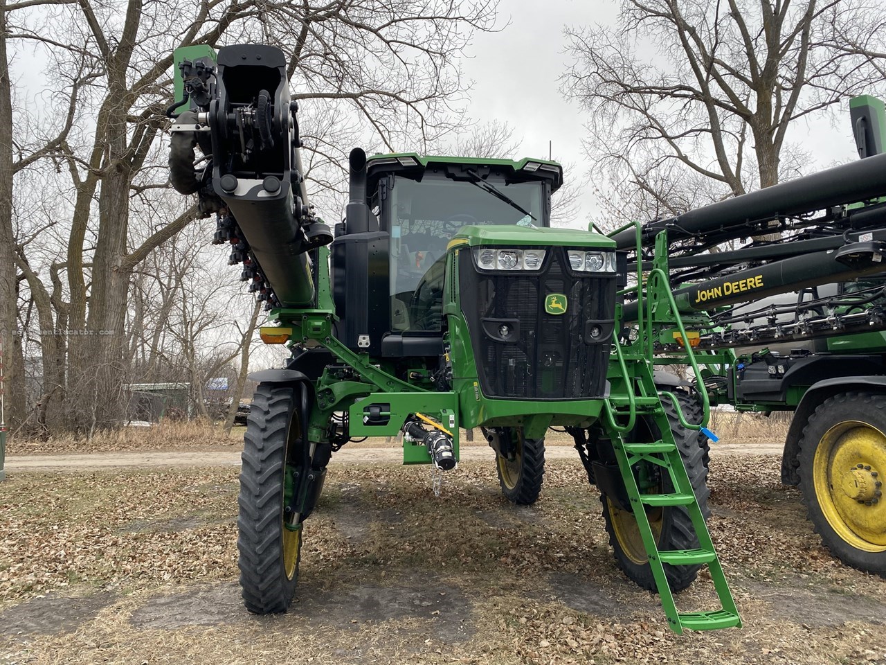 2024 John Deere 412R Image 4