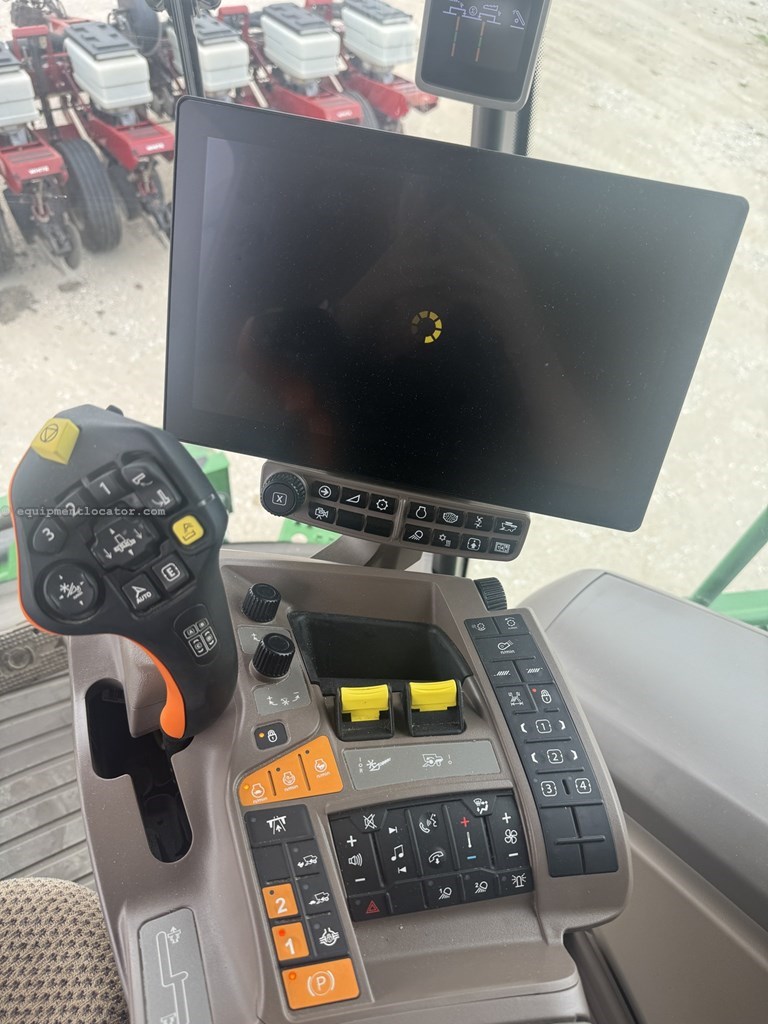 2024 John Deere S780 Image 10