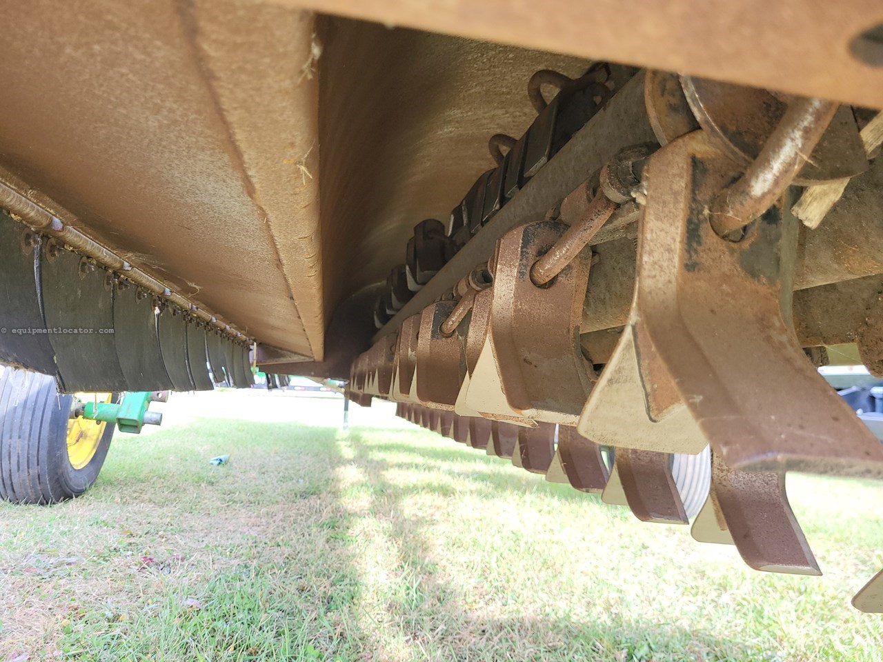 2005 John Deere 520 Image 10