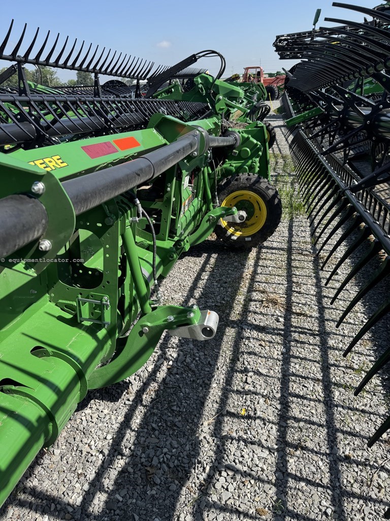 2024 John Deere HD40F Image 10