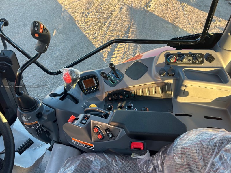 2025 Kubota M6-141DTC-F-1 Image 10